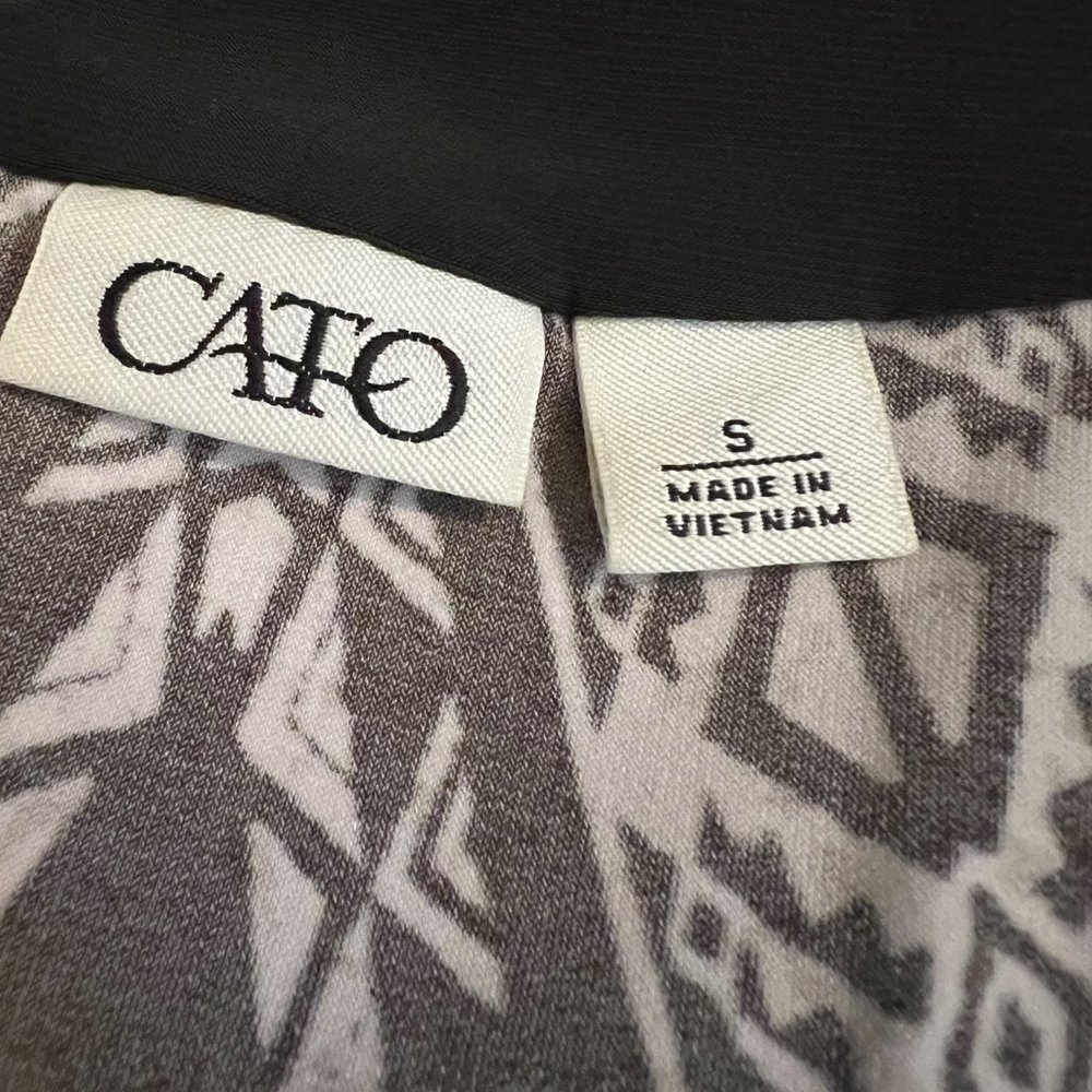 Cato-Small maxi Dress-embellished neck line, beads - Picture 3 of 11